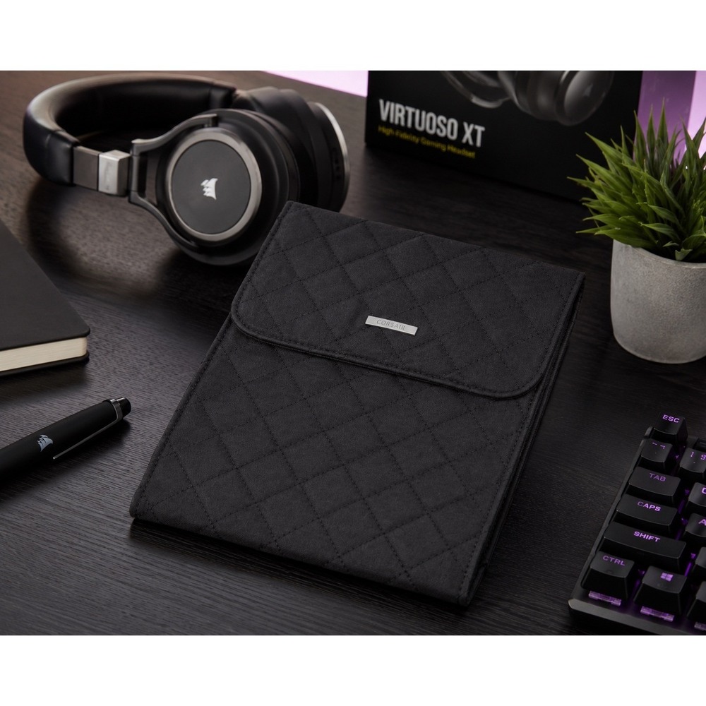 Corsair VIRTUOSO SE XT Headset Storage Pouch Black Quilted Magnetic Case